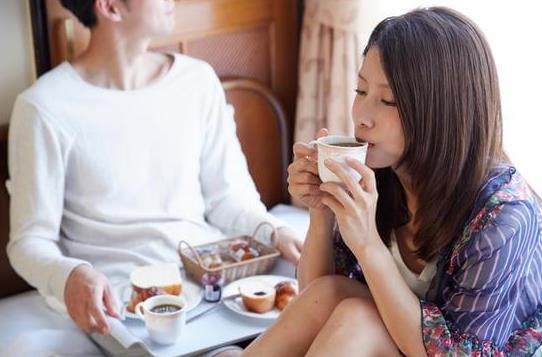 深圳侦探:结婚后过节回谁家怎么定